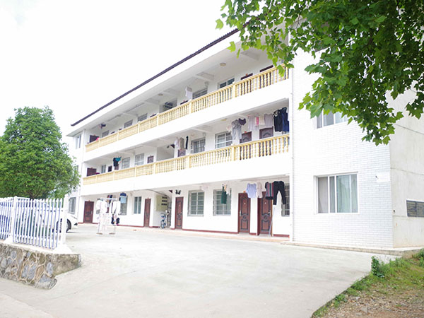 黄土店中学宿舍楼